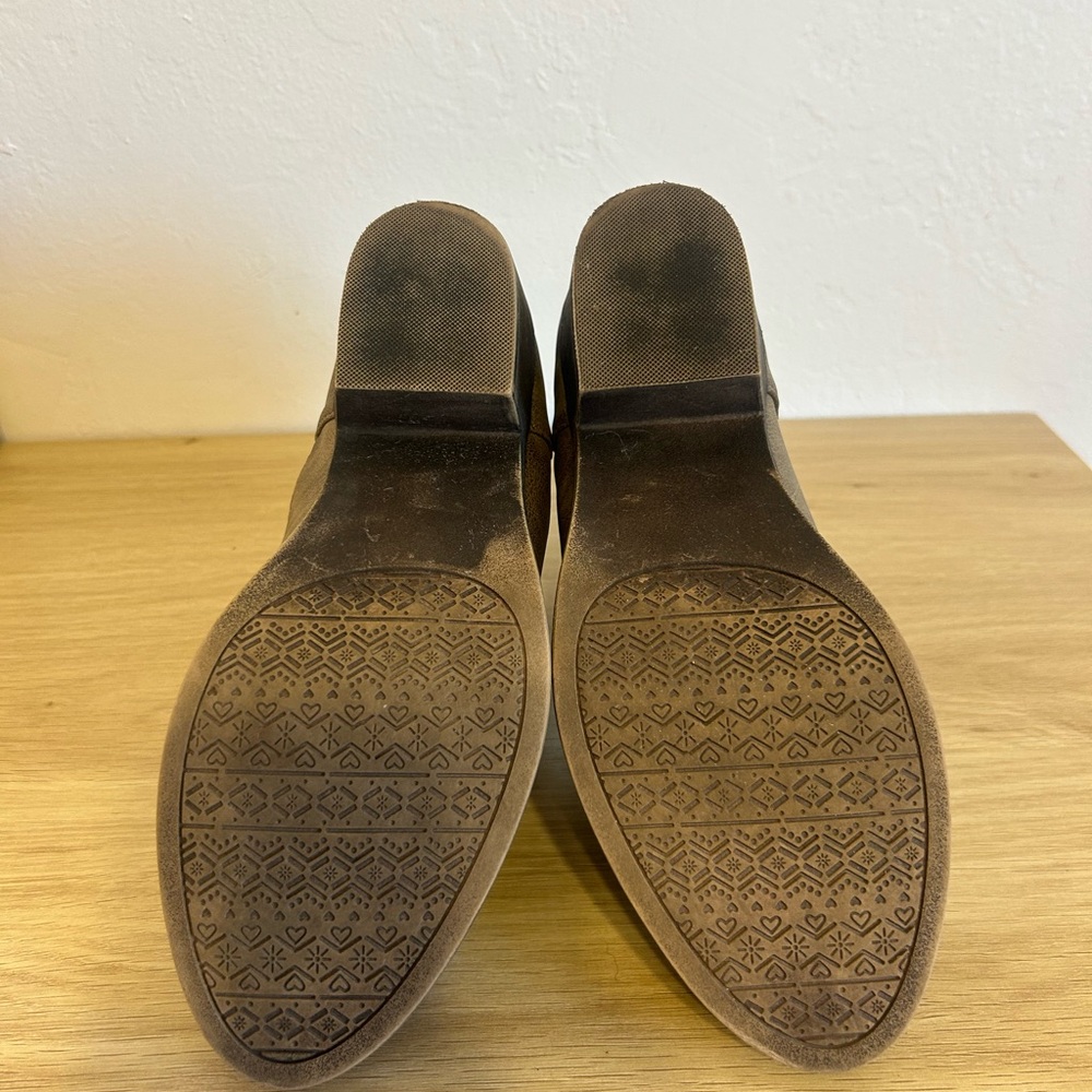 Pop Taupe Ankle Booties - Picture 6 of 8